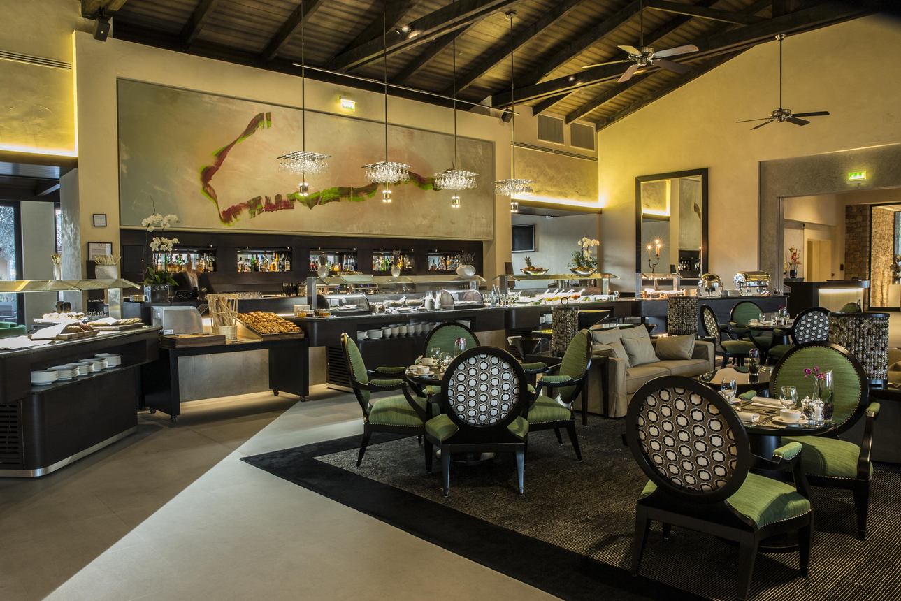 Restaurants/Cafes