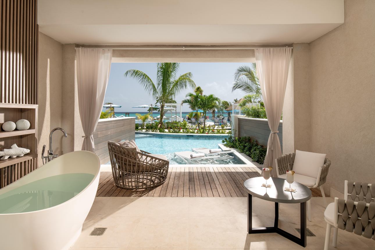 Sandals Dunn's River - Tufa Terrace Swim-up One Bedroom Butler Suite w/ Patio Tranquility Soaking Tub