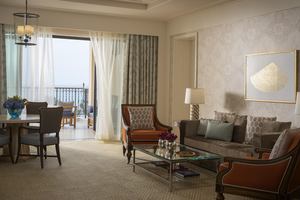Four Seasons Jumeirah Suite Zeezicht