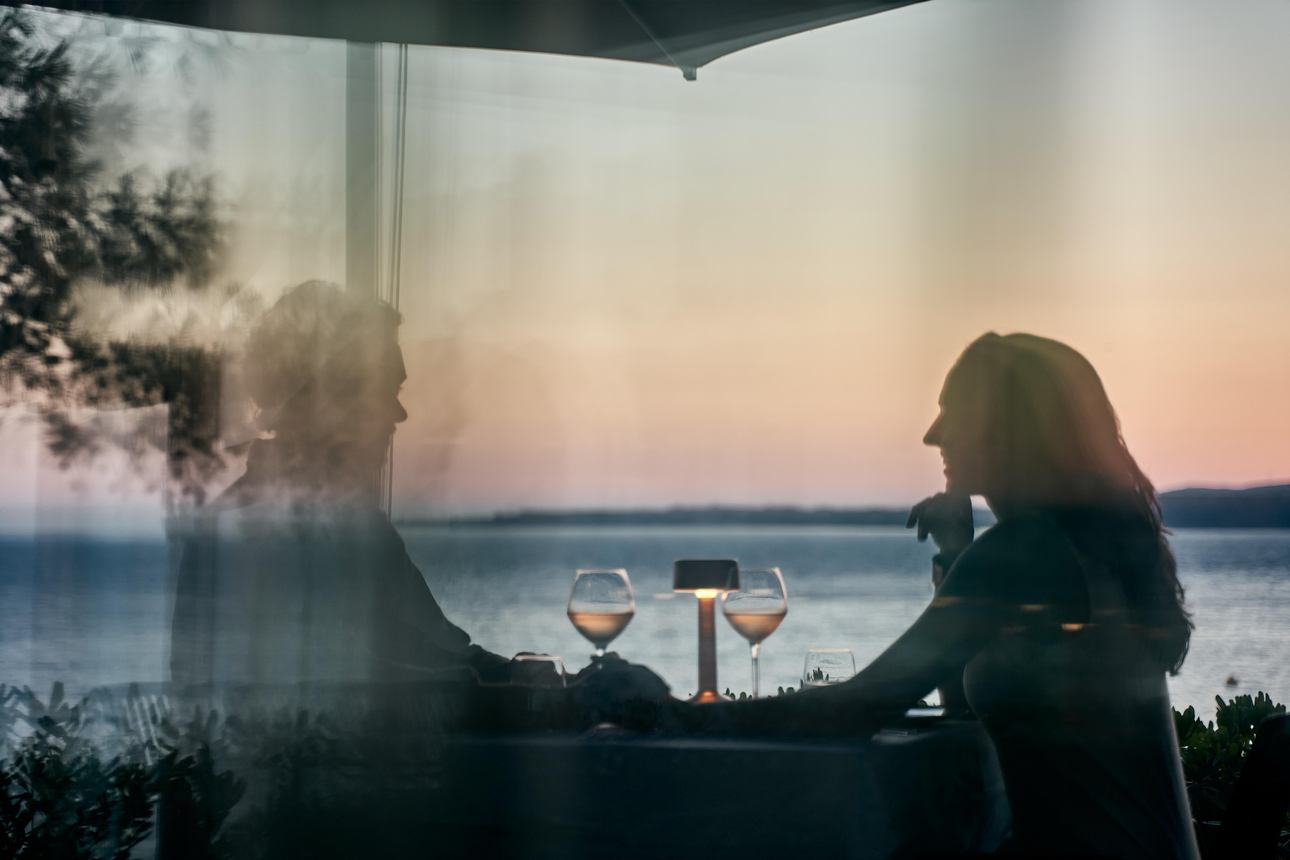 Restaurants/Cafes