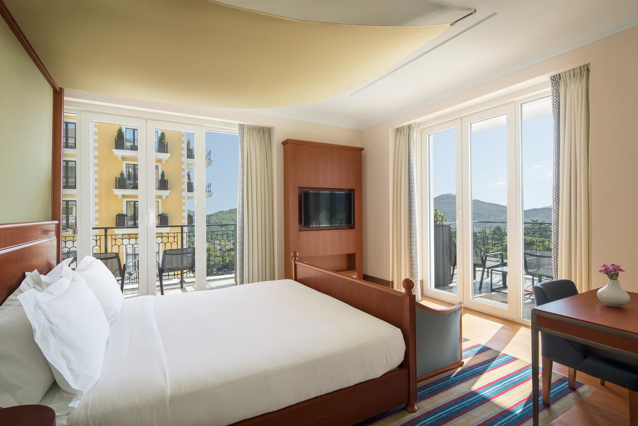 Regent Porto Montenegro - Studio Suite Bergzicht