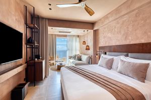 Sapphire Sublime Suite