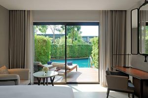 Deluxe Pool Access Kamer