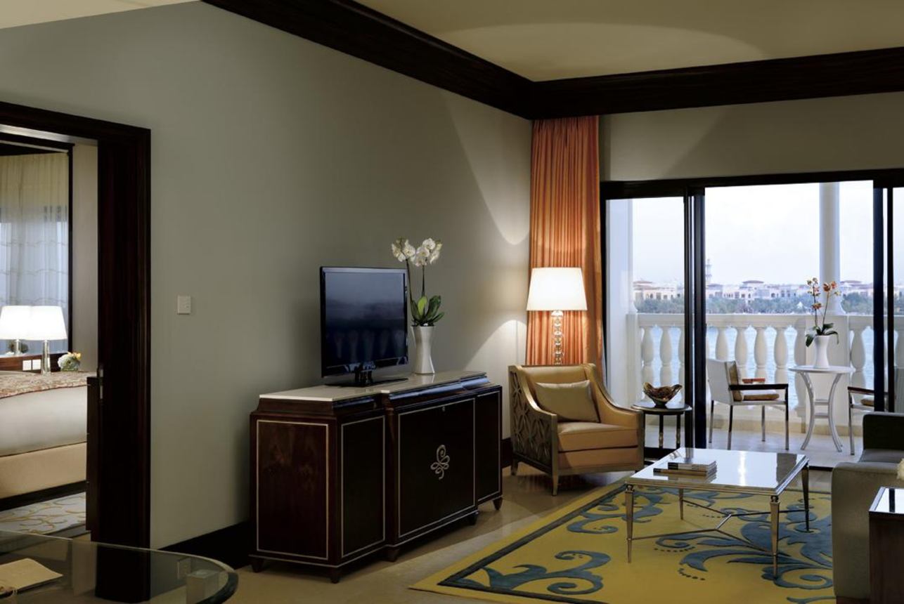 The Ritz-Carlton, Abu Dhabi - Club Suite