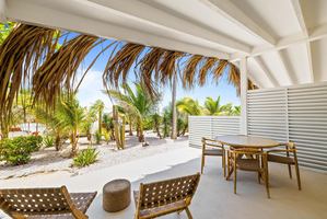 Sorobon Luxury Beach Resort - Ocean Front Family Beach House