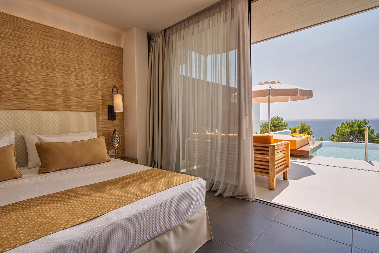 White Rocks - Suite with Infitinity Pool