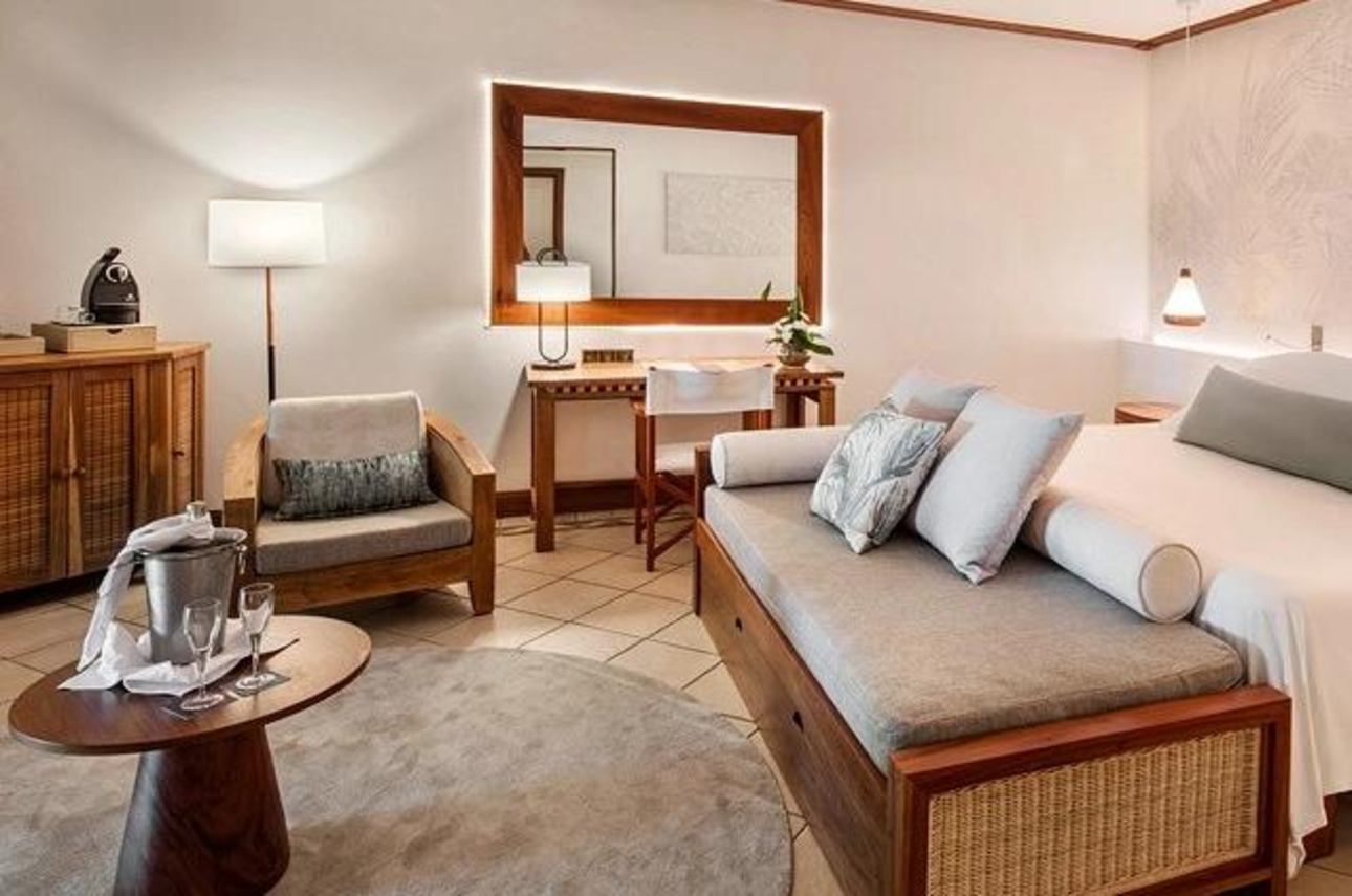 Paradis Beachcomber Golf Resort & Spa - 2-bedroom Family Suite Beachfront 
