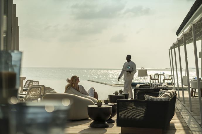 Four Seasons Resort Landaa Giraavaru - Restaurants/Cafes