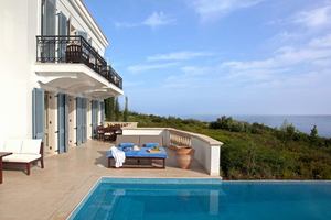 Anassa - Aether Pool Residence