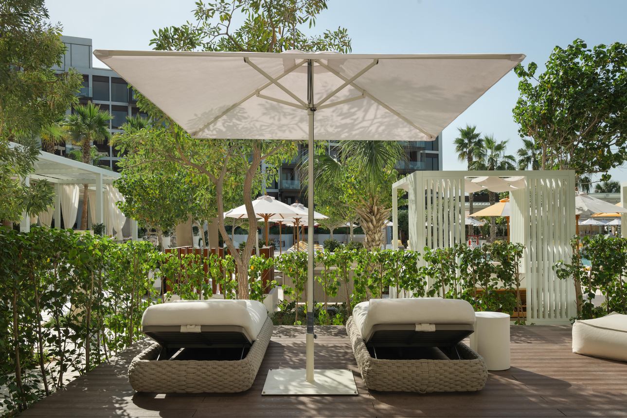 Delano Dubai - Rising Light Guestroom with garden access