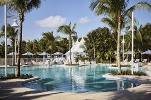 Isla Bella Beach Resort & Spa - Zwembad