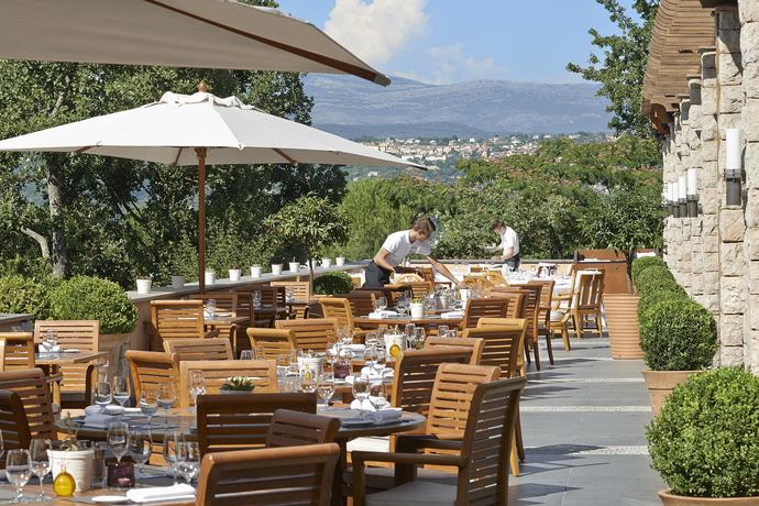 Terre Blanche Hotel Spa Golf Resort - Restaurants/Cafes