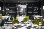 Restaurants/Cafes