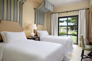 Pine Cliffs Residence & Suite - Driekamer Residence Begane Grond