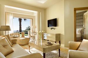 Sani Asterias - Suite Beach Front