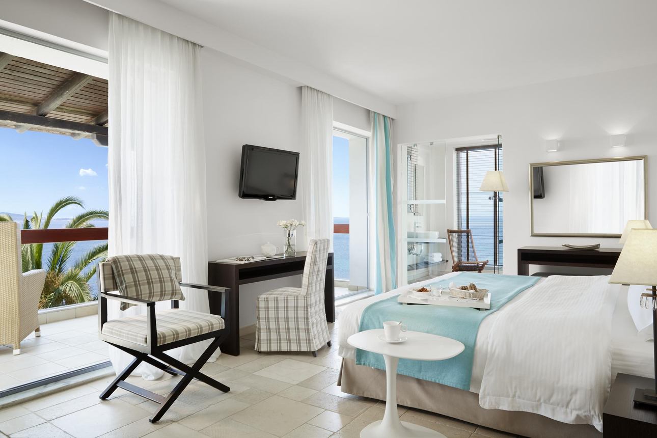 Eagles Palace - Junior Suite Jacuzzi Sea Front