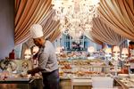 Restaurants/Cafes