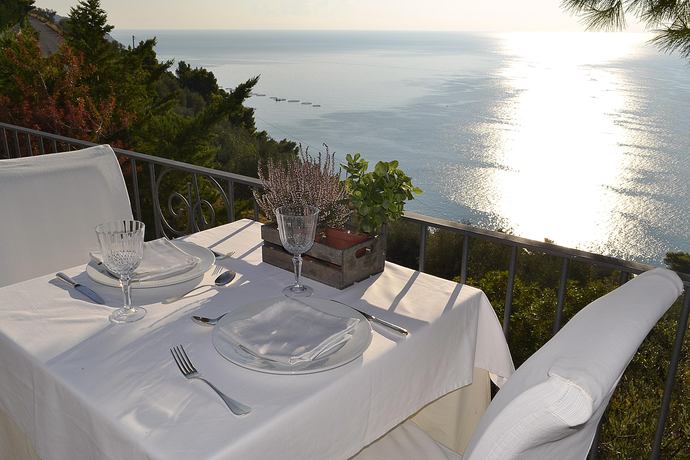 La Locanda del Carrubo - Restaurants/Cafes