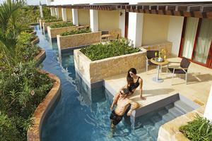 Secrets Playa Mujeres - Junior Suite Swim-Out