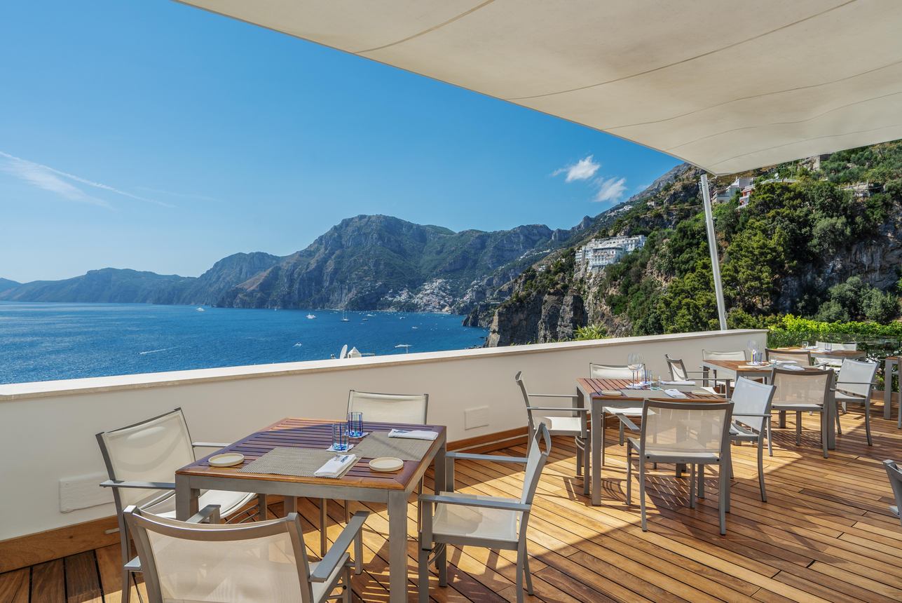Restaurants/Cafes