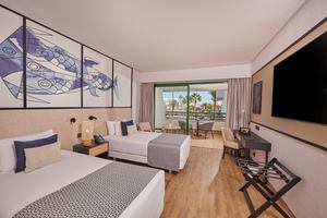 Preferred Club Wellness Tweepersoonskamer Zwembadzicht