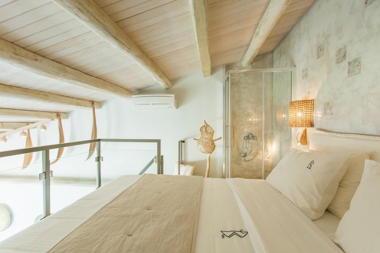 Blue Carpet Luxury Suites - Duplex Suite Zeezicht