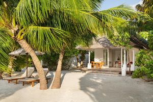 LUX* South Ari Atoll Resort & Villas - Romantic Beach Pool Villa 