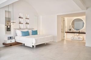 Nikki Beach Resort & Spa - Signature Suite Jacuzzi
