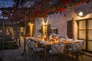 Meneghetti Wine Hotel & Winery - Restaurants/Cafes