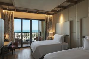 Saadiyat Rotana Resort & Villa's - Family Suite Saadiyat Rotana Resort & Villa's - Family Suite