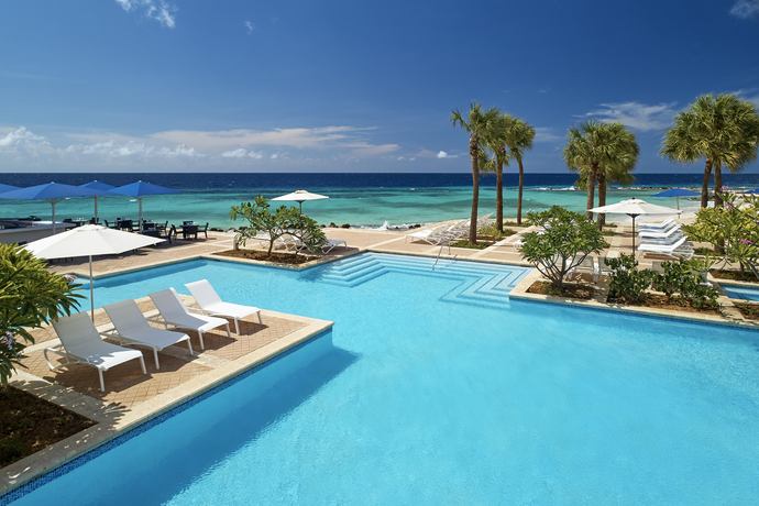 Curaçao Marriott Beach Resort - Zwembad
