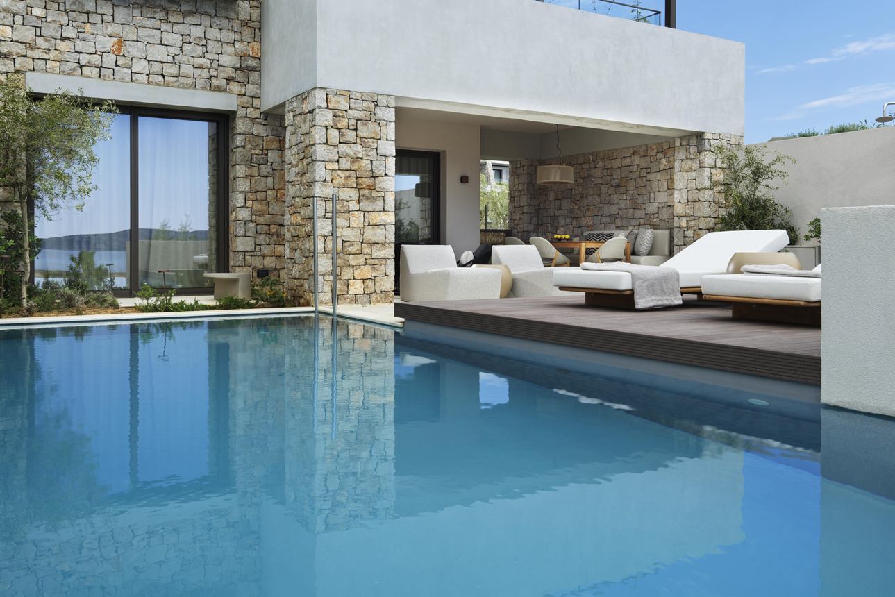 W Costa Navarino - WOW Beachfront Infinity 1-bedroom Suite