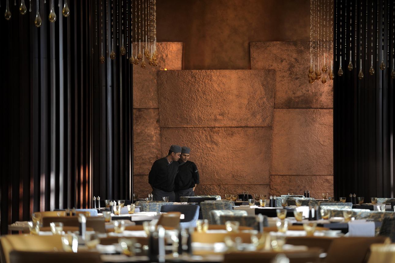 Restaurants/Cafes