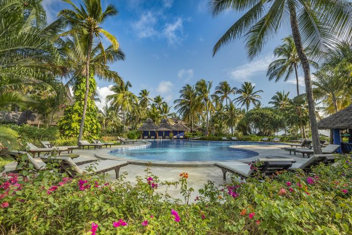Breezes Beach Club & Spa - Zwembad