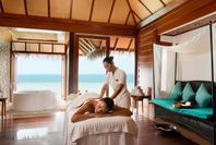 Constance Halaveli Resort  - 