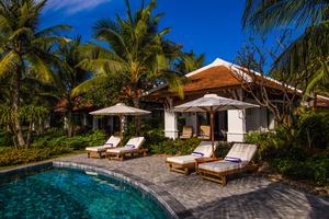 Spa Pool Villa