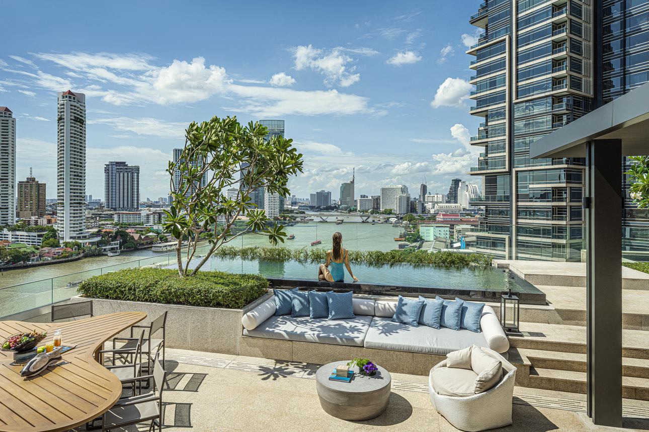 Four Seasons Bangkok - 2-bedroom Riverfront Penthouse