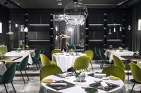 Plaza e de Russie - Restaurants/Cafes