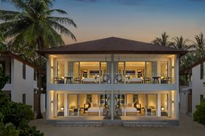 Avani & Fares Maldives Resort - Beach Pavilion 4-slaapkamers
