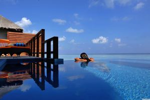 Velassaru Maldives - Water Pool Villa