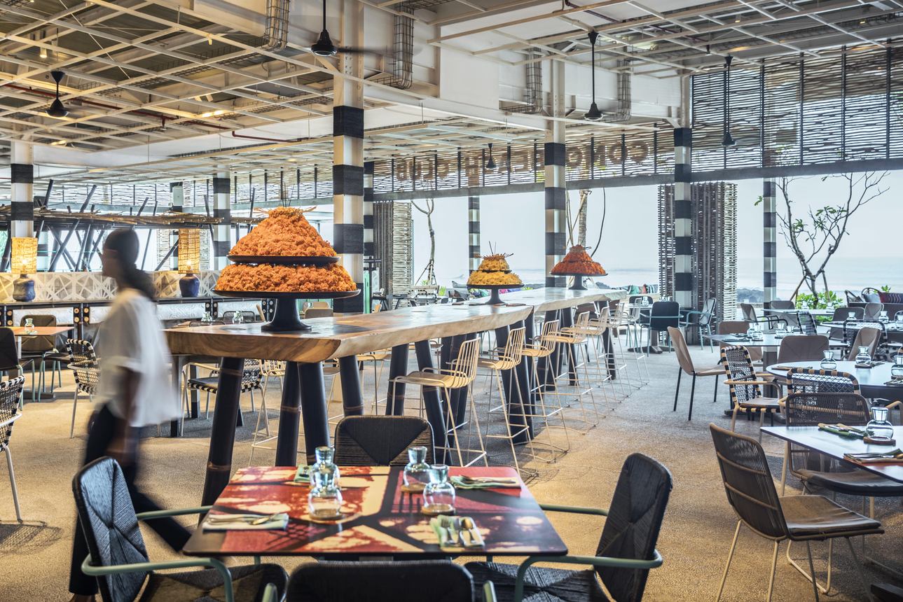 Restaurants/Cafes