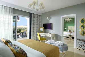 Anemos Luxury Grand Resort - Familiekamer Deluxe Tuinzicht