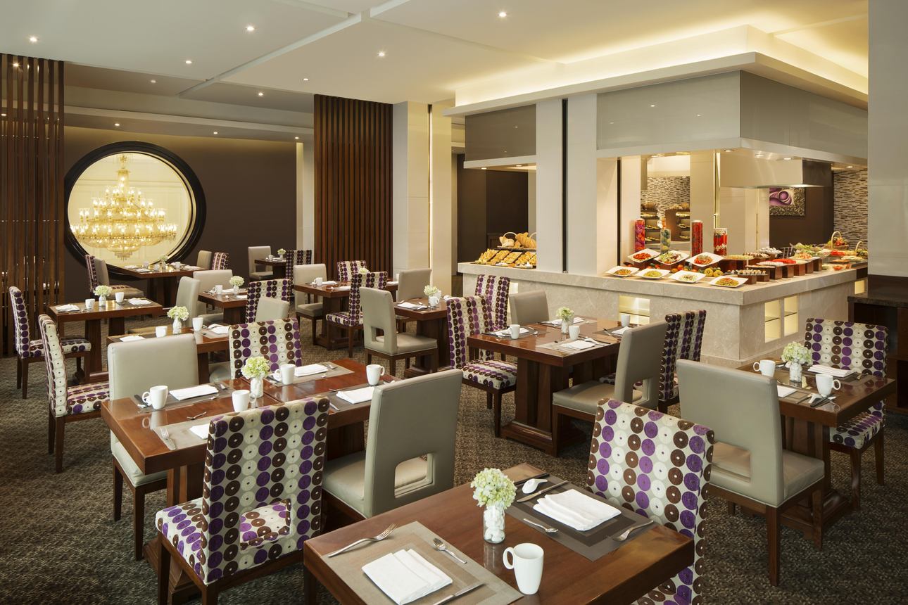 Restaurants/Cafes