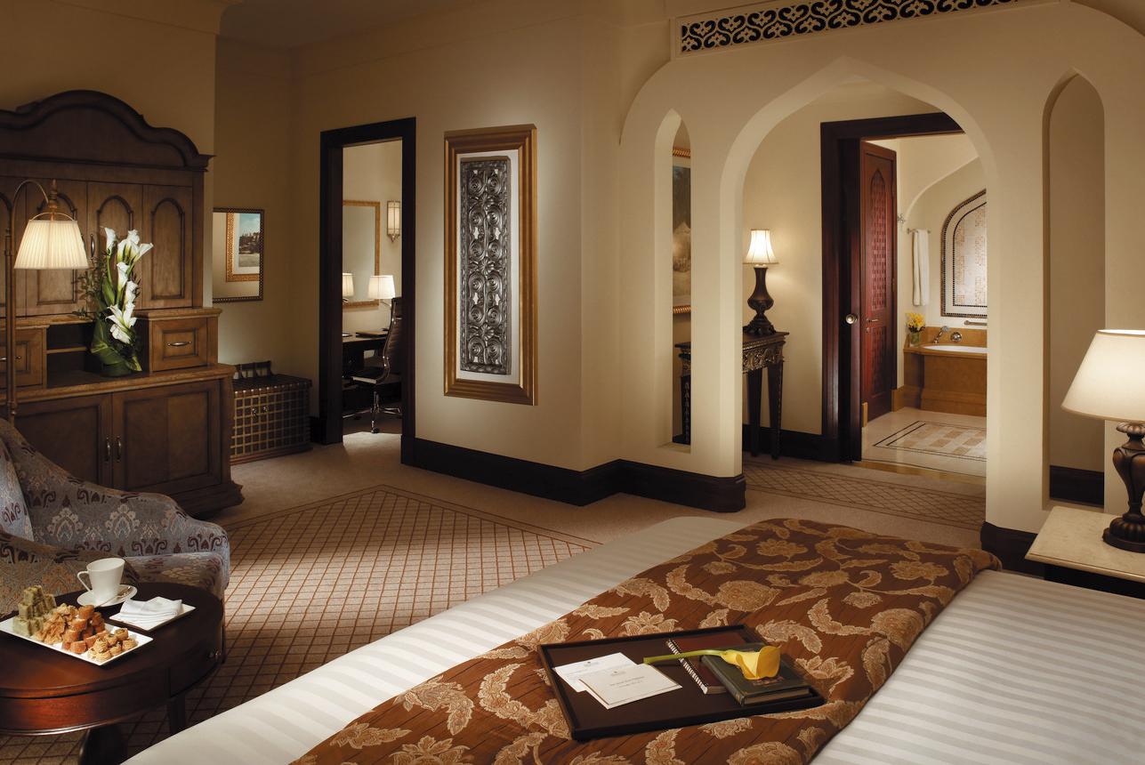 Shangri-La Hotel Qaryat Al Beri - Premier Kamer