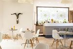 Restaurants/Cafes