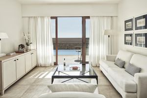 Blue Palace, a Luxury Collection Resort - Junior Pool Suite met privézwembad