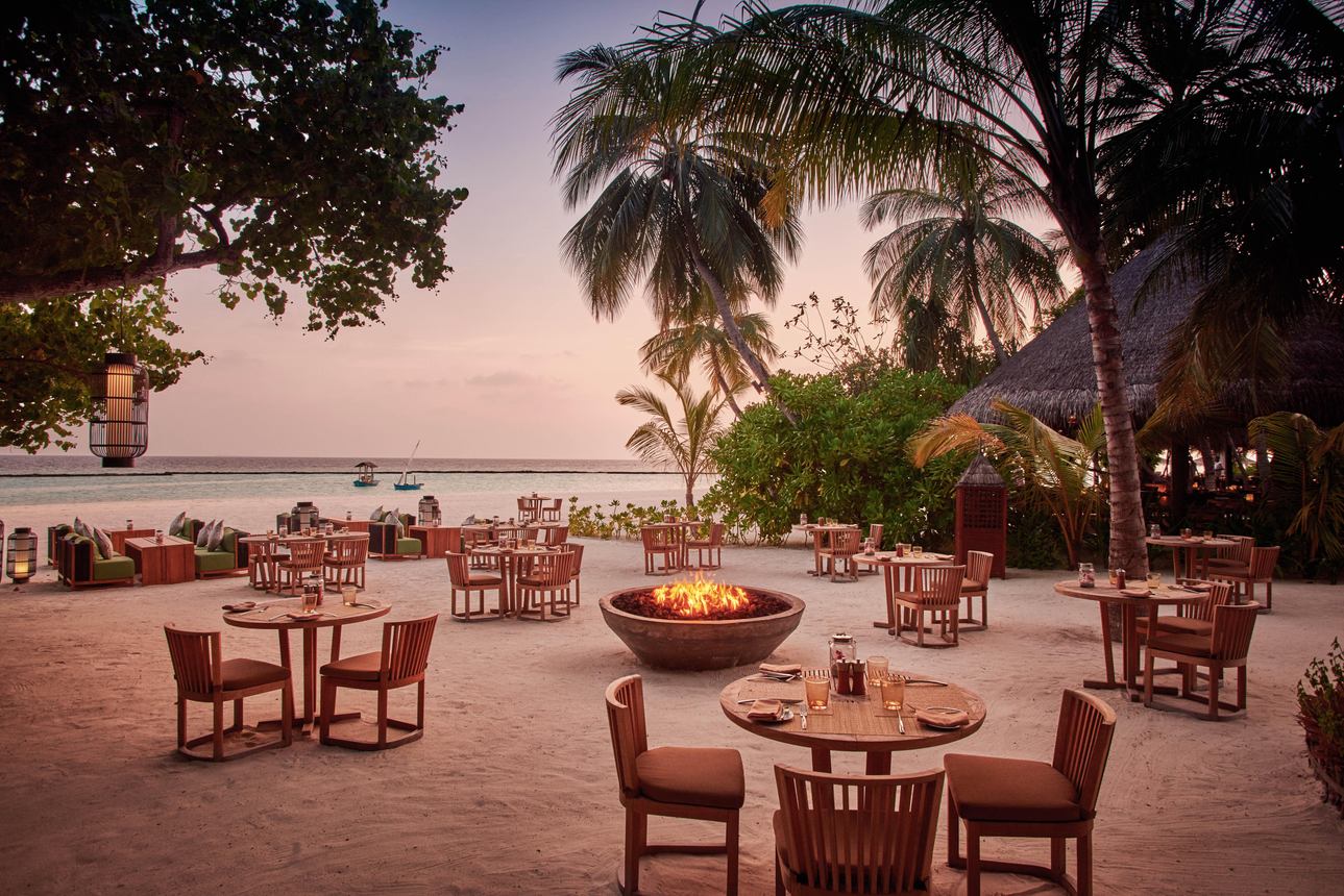 Restaurants/Cafes