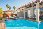 Pavilion Suite zeezicht met jacuzzi en zwembad