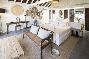 Bio Pool Suite