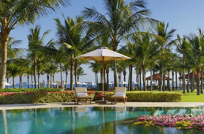 Al Bustan Palace, a Ritz-Carlton Hotel - Zwembad
